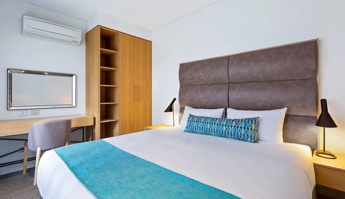 3-bedroom apartment