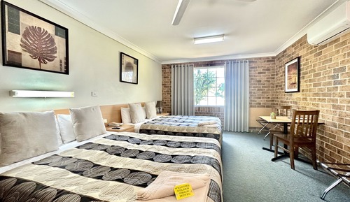 Family Double or Twin Room, 2 Queen Beds, Non Smoking