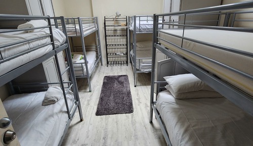 8 Bed Mixed Dorm 3