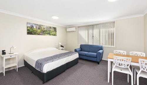 Room, 1 King Bed, Accessible