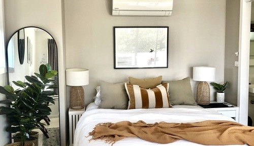 Superior Studio Suite, 1 Queen Bed, Balcony, Sea View