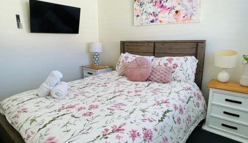 Three-Bedroom Vacation Home 