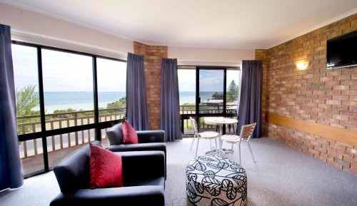 Superior King Room with Ocean View