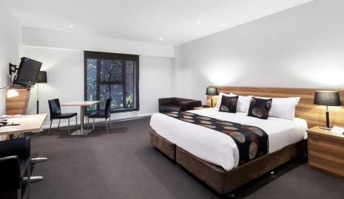 King Executive Suite