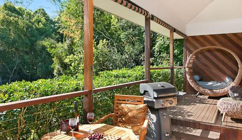 Valley View One-Bedroom Cottage with Hot Tub