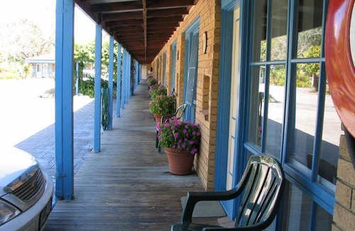 Balnarring Hotel | Balnarring Village Motor Inn