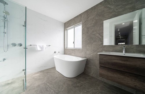Glen Alpine House | 5 Bedroom Brand New House in Macarthur Height Campbelltown