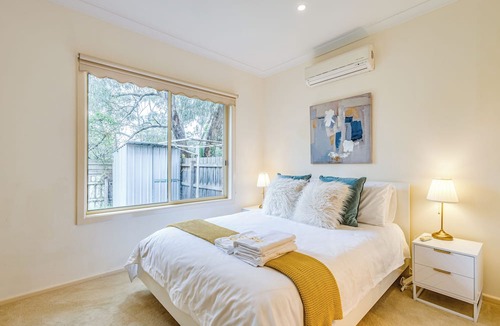 Glen Waverley House | New Melbourne Staycation 3BRM