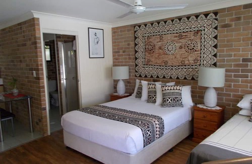 Marcoola Hotel | Sunshine Coast Airport Motel