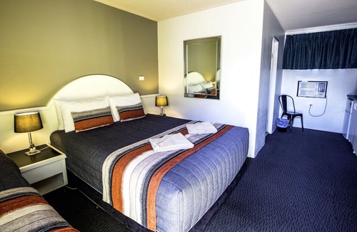 Laurieton Hotel | Mariner Motel