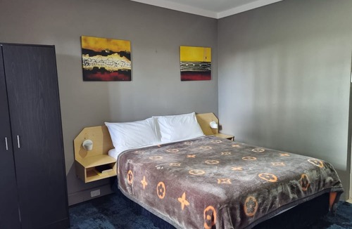 Taree South Hotel | All Seasons Country Lodge