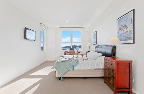 Narooma Hotel | Southbound Escape at the Wharf
