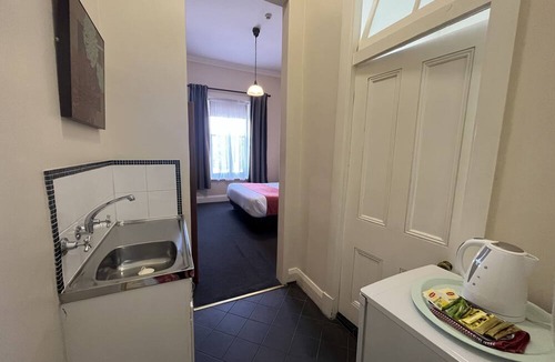 North Adelaide Hotel | Princes Lodge Motel