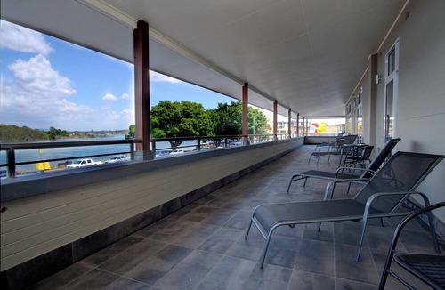Forster Hotel | Lakes and Ocean Hotel Forster