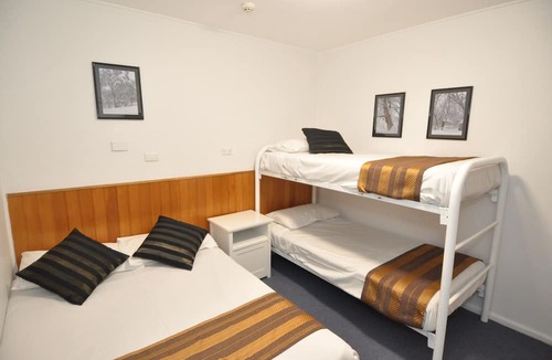 Adaminaby Hotel | Selwyn Star Motel
