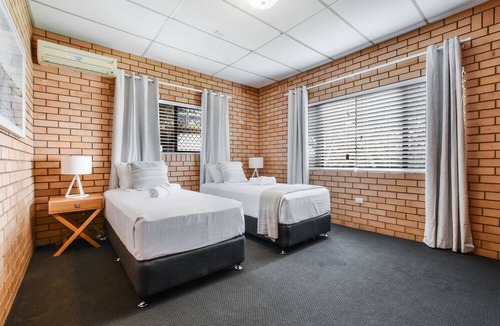 Maroochydore House | Waterfront Haven At Maroochydore