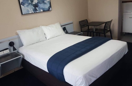 Bass Hill Hotel | Banksia Motel Bass Hill