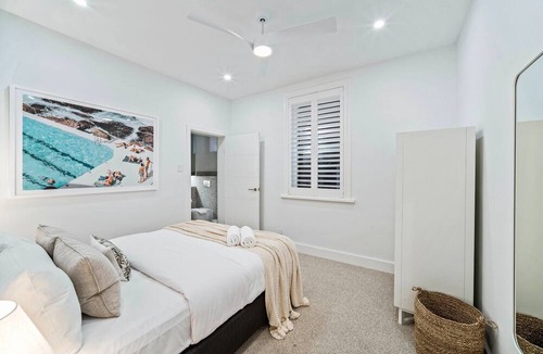 Elizabeth Bay Apartment | Coconut Apartment at Palm View Collective