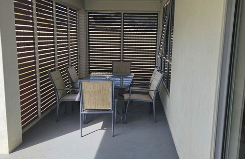 Penguin House | Penguin Retreat