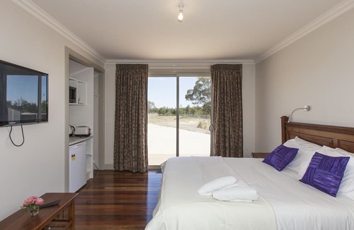Pomonal House | Aurora Manor Rooms