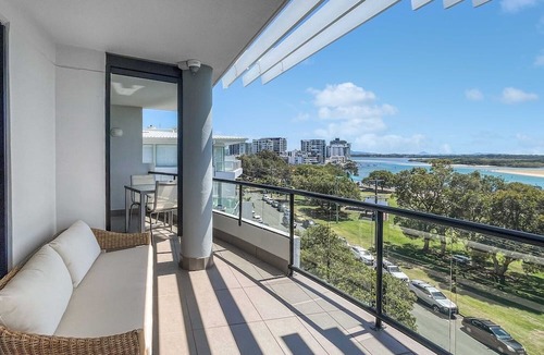 Maroochydore Apartment | Modern Apartment in the Heart of Cotton Tree
