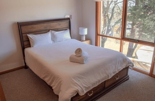Templestowe Hostel | Wonderful Semi-rural House With Breath-taking View