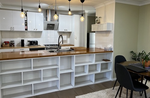 Marangaroo House | Bright and beautiful home in Marangaroo, short drive to Perth CBD and beach.