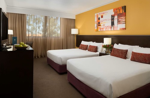 Norwest Hotel | Visy Dior Hotel