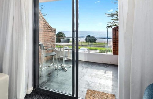 Burnie Hotel | Beachfront Voyager Motor Inn