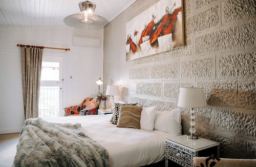 Warwick Hotel | The Abbey