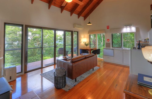 Montville Cottage | Misty View Cottages Montville