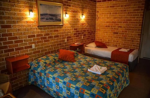 Beenleigh Hotel | Beenleigh Village Motel