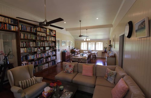 Eumundi Bed & Breakfast | Eumundi Gridley Homestead B&B