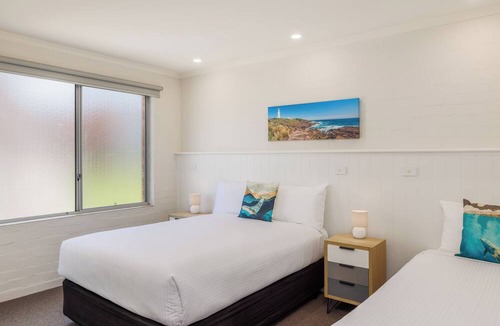 Eden Hotel | Heritage House Motel & Units