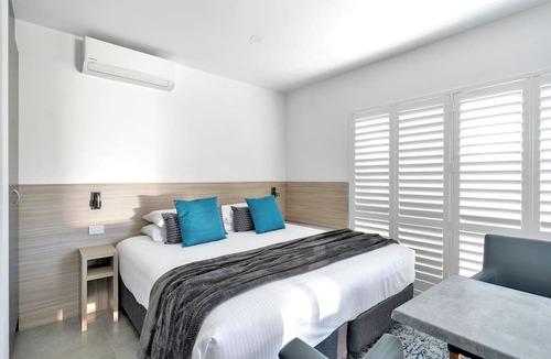 Huskisson Hotel | Jervis Bay Motel