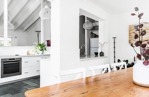 Suffolk Park House | A PERFECT STAY - Beachwood