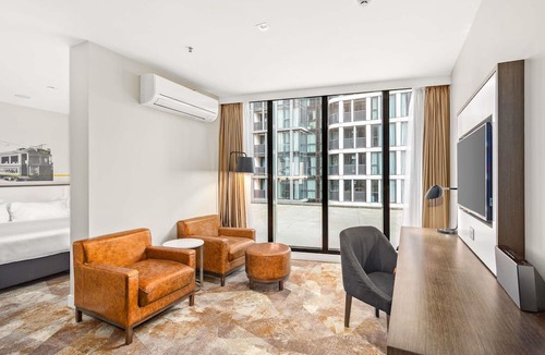 Docklands Hotel | Peppers Southern Cross Melbourne