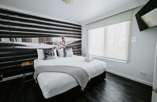 South Yarra Apartment | SoYa Apartment Hotel