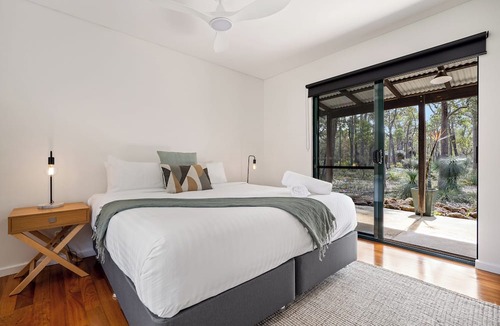 Yelverton Ski Chalet | Island Brook Estate Vineyard and Chalets