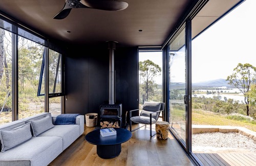 Wyaralong Cabin | Wander in the Scenic Rim