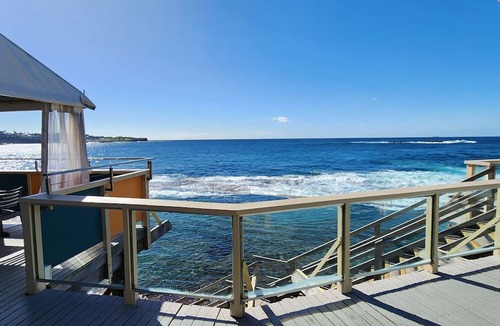 Coogee Apartment | Penthouse Apartment With Ocean Views - 1 Bed, 1 Bath, Parking. Coogee Beach