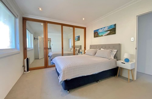 Cronulla Apartment | Gobsmacking Views 6 with Direct Beach Access