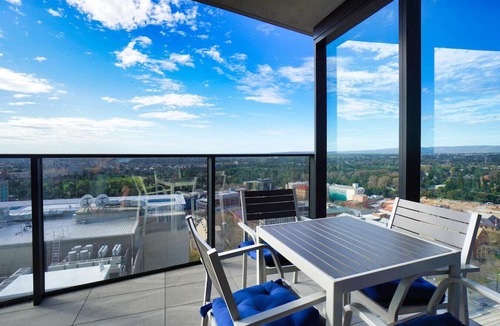 Adelaide Central Business District Apartment | Nintendo Theme-Adelaide CBD-King Bed-Gym