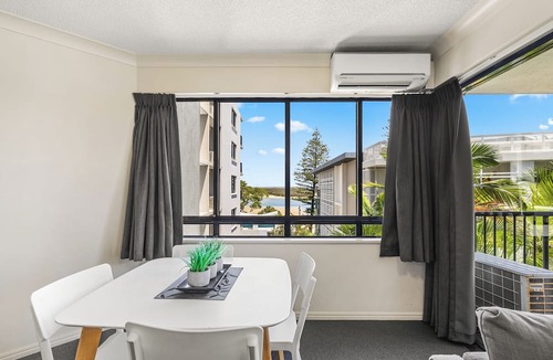 Caloundra Apartment | Belaire Place Motel Apartments