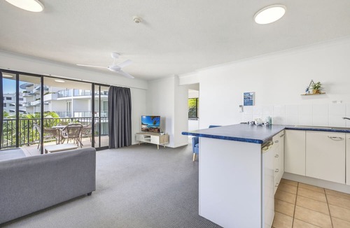 Caloundra Apartment | Belaire Place Motel Apartments