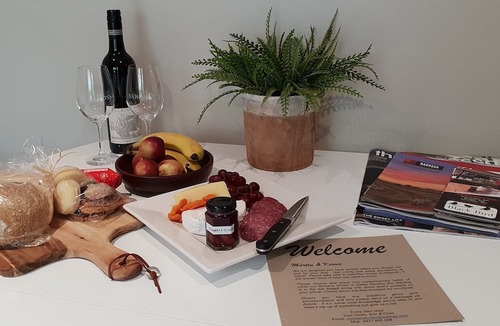 Tanunda Apartment | Fechner Place★Barossa Studio★ 1 Bed ★1 Bath ★Wine