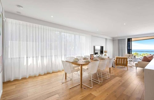Coolum Beach Apartment | Coolum First Bay 121