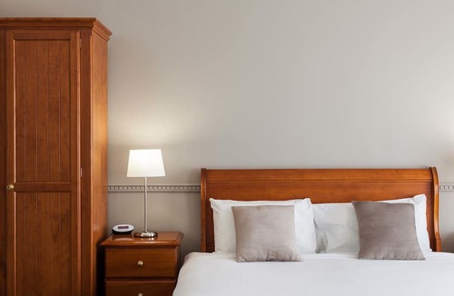 North Adelaide Apartment | Majestic Tynte Street Apartments