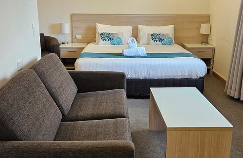 Copacabana Apartment | Copacabana Shores