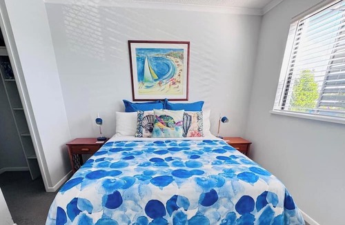 Marcoola Apartment | Serene 3BR Beachfront Retreat – Relax & Reconnect